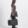 Bolsa de viaje Base Camp de The North Face X SKIMS – Pequeña Bolsa de viaje Base Camp de The North Face X SKIMS – Pequeña