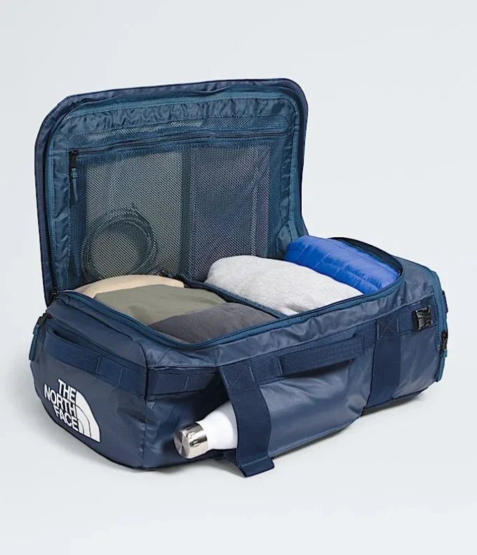 Bolsa de viaje Base Camp Voyager — 32 l