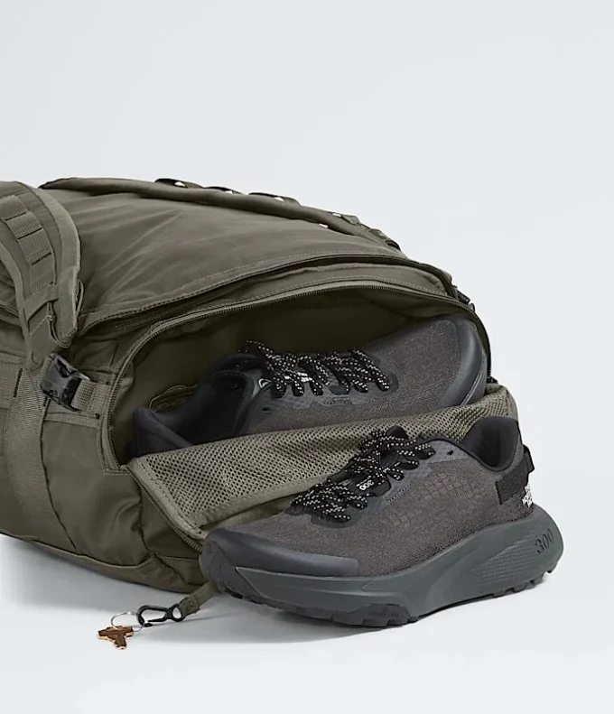 Bolsa de viaje Base Camp Voyager — 32 l