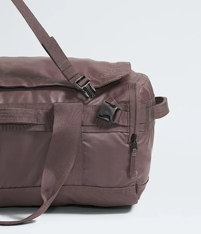 Bolsa de viaje Base Camp Voyager — 42 l