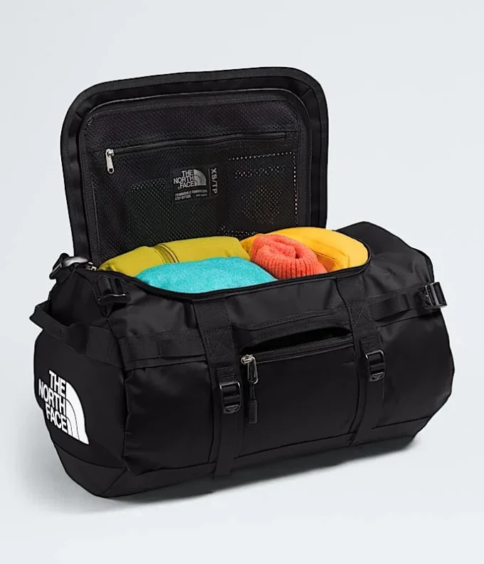 Bolsa de viaje Base Camp — XS
