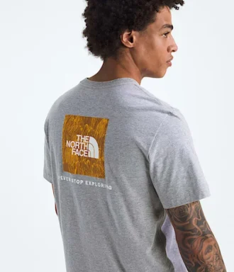 Camiseta de manga corta Evolution Regenerative Ink Box NSE para hombre: gráfico