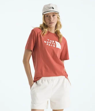 Camiseta de manga corta Evolution Sketch Logo Half Dome para mujer — Gráfico