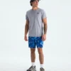 Camiseta de manga corta para hombre con mezcla de tres tejidos