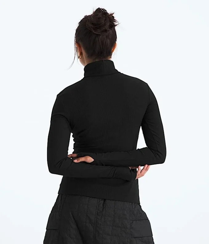 Camiseta de manga larga con cuello alto para mujer