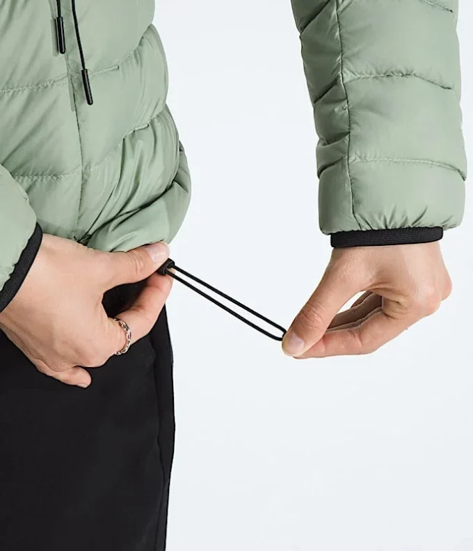 Chaqueta clásica con capucha para mujer Chaqueta clásica con capucha para mujer