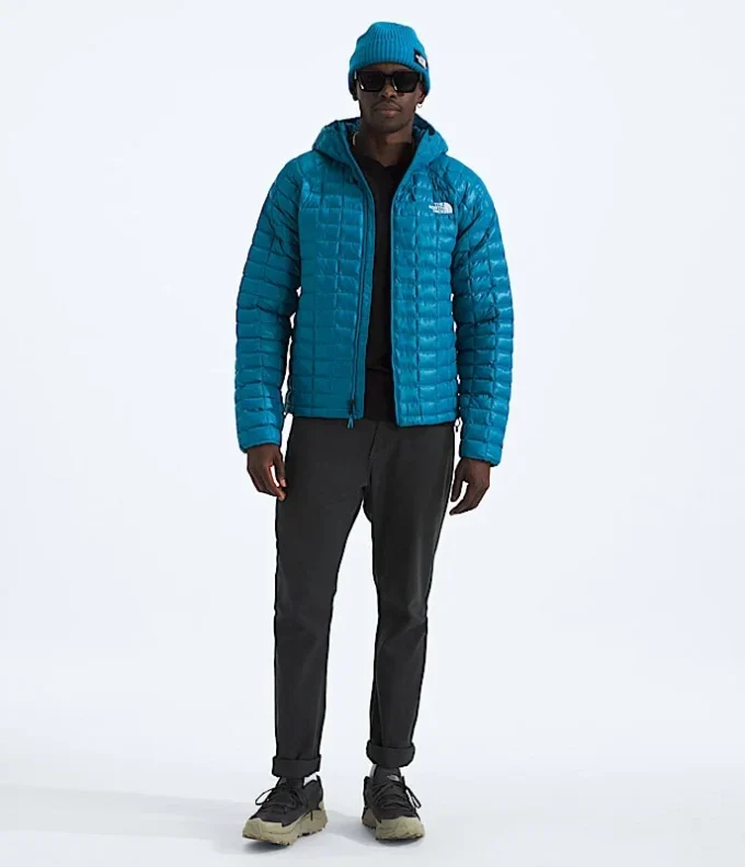 Chaqueta con capucha THERMOBALL™ para hombre