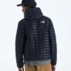 Chaqueta con capucha THERMOBALL™ para hombre