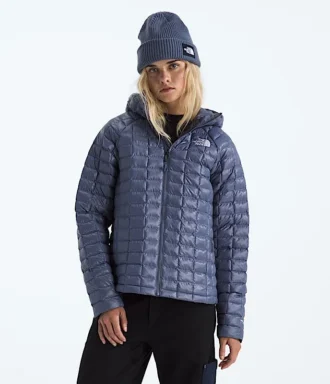 Chaqueta con capucha THERMOBALL™ para mujer