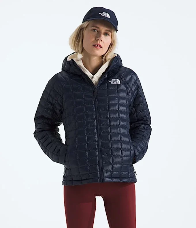 Chaqueta con capucha THERMOBALL™ para mujer Chaqueta con capucha THERMOBALL™ para mujer