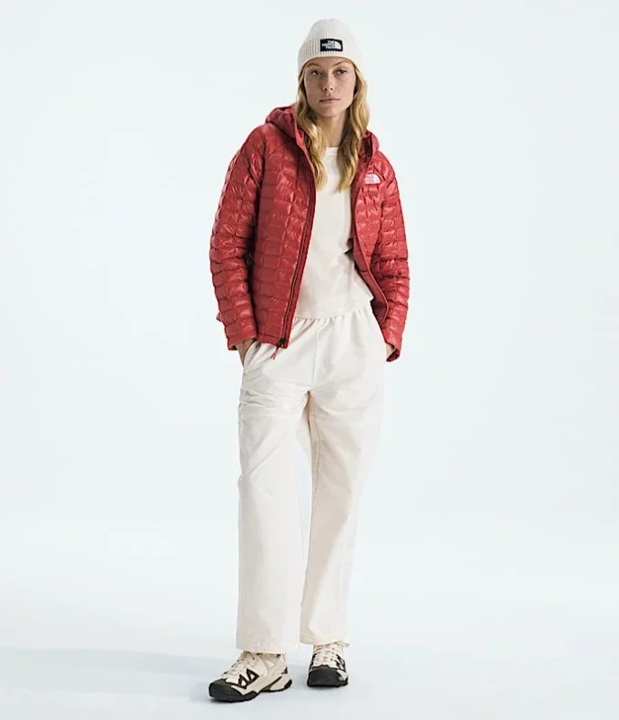 Chaqueta con capucha THERMOBALL™ para mujer Chaqueta con capucha THERMOBALL™ para mujer