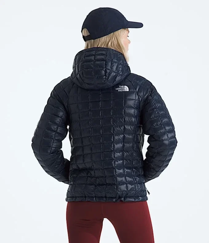 Chaqueta con capucha THERMOBALL™ para mujer Chaqueta con capucha THERMOBALL™ para mujer