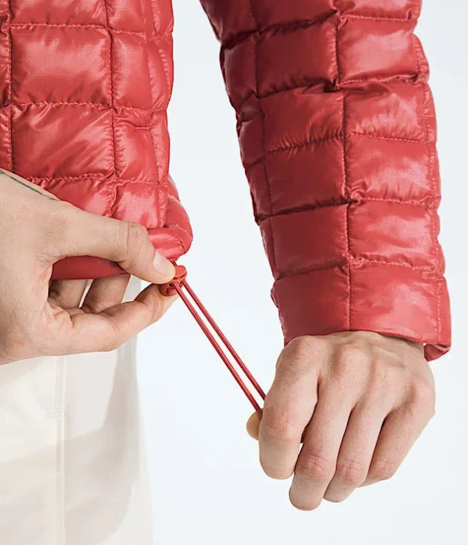 Chaqueta con capucha THERMOBALL™ para mujer Chaqueta con capucha THERMOBALL™ para mujer