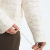 Chaqueta con capucha THERMOBALL™ para mujer