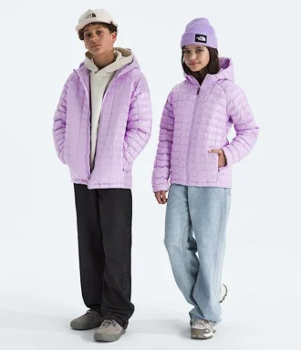 Chaqueta con capucha THERMOBALL™ para niño y niña