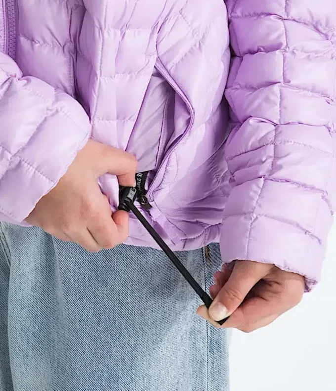 Chaqueta con capucha THERMOBALL™ para niño y niña