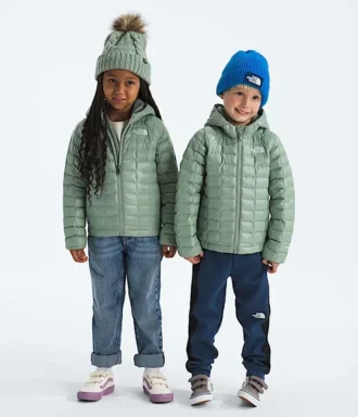 Chaqueta con capucha THERMOBALL™ para niños