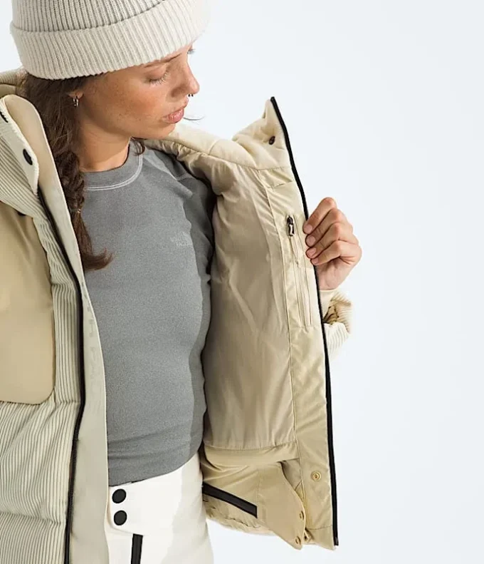 Chaqueta corta de plumón para mujer Cold Spell Corduroy Chaqueta corta de plumón para mujer Cold Spell Corduroy