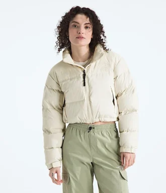 Chaqueta corta Nuptse DTM para mujer