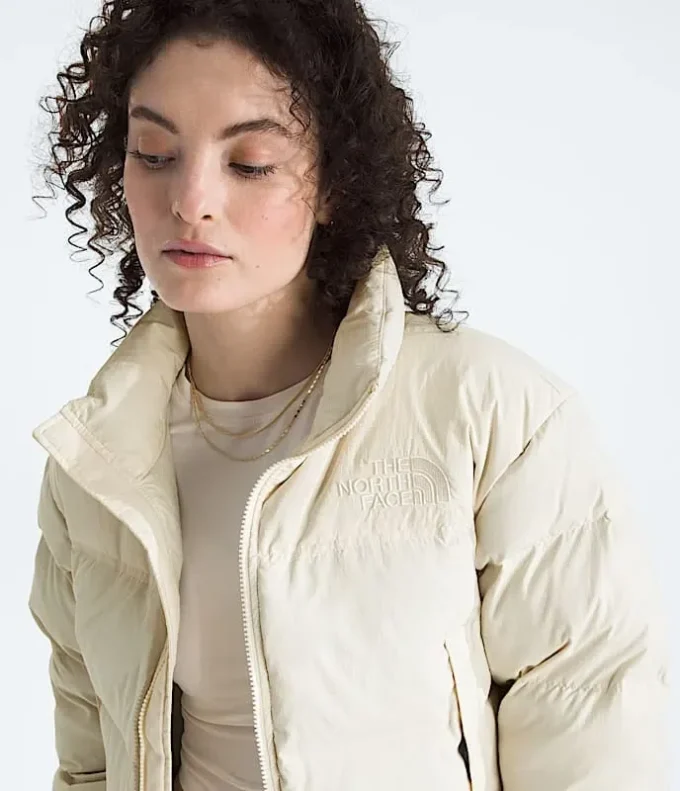 Chaqueta corta Nuptse DTM para mujer