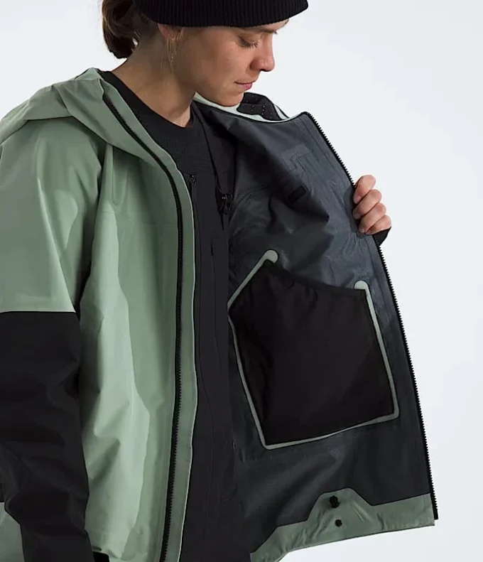 Chaqueta Eastwall GORE-TEX® de la serie Summit para mujer Chaqueta Eastwall GORE-TEX® de la serie Summit para mujer