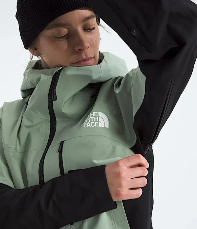 Chaqueta Eastwall GORE-TEX® de la serie Summit para mujer Chaqueta Eastwall GORE-TEX® de la serie Summit para mujer
