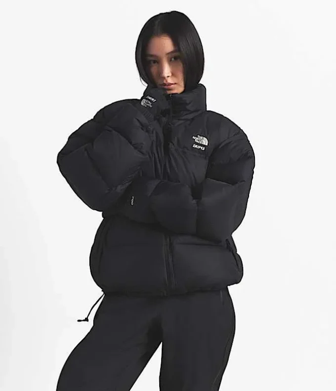 Chaqueta Nuptse 1996 de The North Face X SKIMS Chaqueta Nuptse 1996 de The North Face X SKIMS