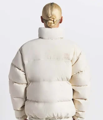 Chaqueta Nuptse 1996 de The North Face X SKIMS