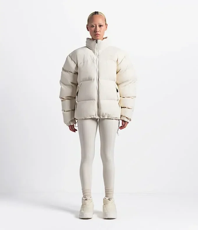 Chaqueta Nuptse 1996 de The North Face X SKIMS Chaqueta Nuptse 1996 de The North Face X SKIMS