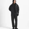 Chaqueta retro Nuptse 2000 para mujer de The North Face X SKIMS Chaqueta retro Nuptse 2000 para mujer de The North Face X SKIMS