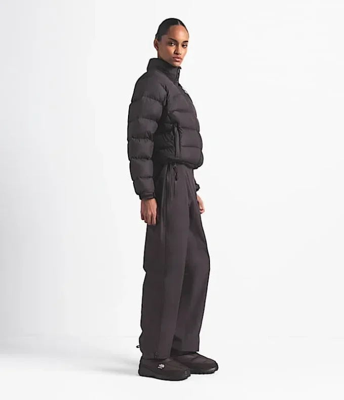 Chaqueta retro Nuptse 2000 para mujer de The North Face X SKIMS Chaqueta retro Nuptse 2000 para mujer de The North Face X SKIMS