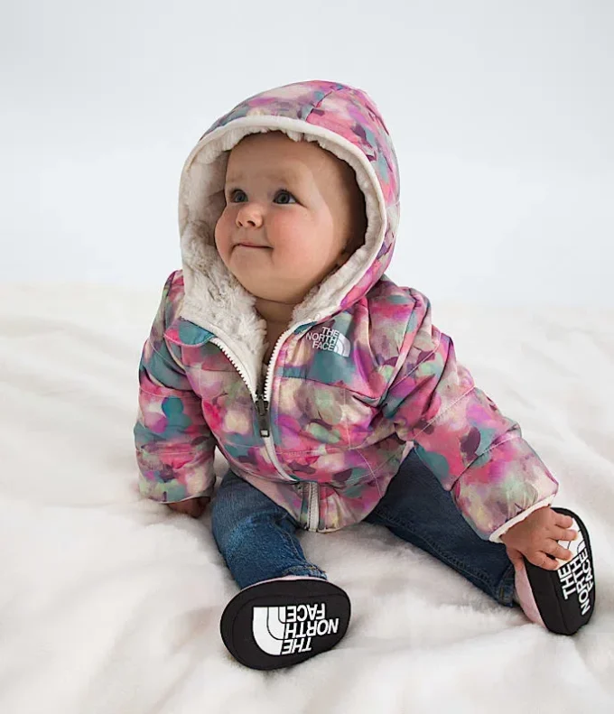 Chaqueta reversible con capucha y cremallera completa Shasta para niñas, estampada Chaqueta reversible con capucha y cremallera completa Shasta para niñas, estampada