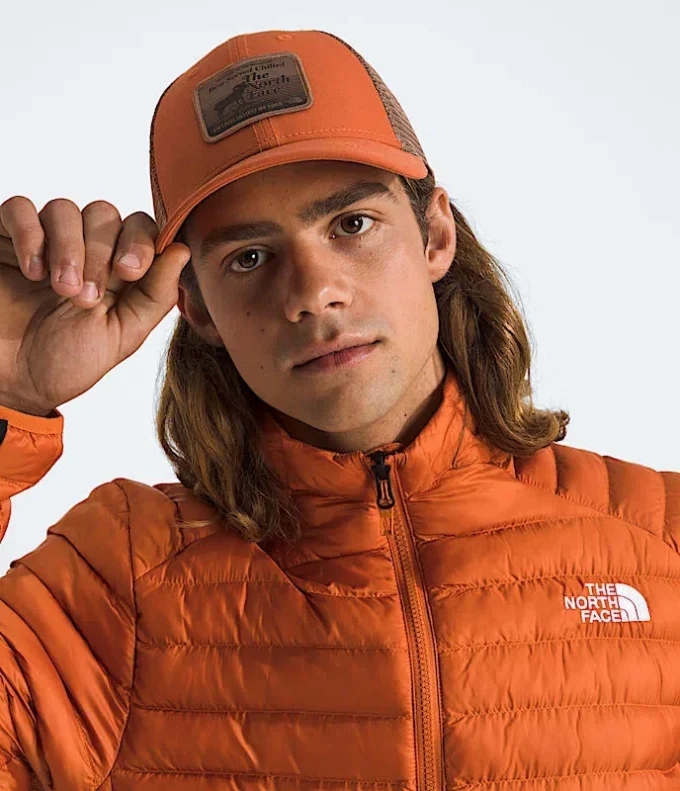 Gorra Mudder Trucker con gráfico