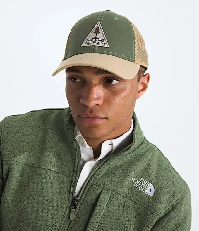 Gorra Mudder Trucker con gráfico