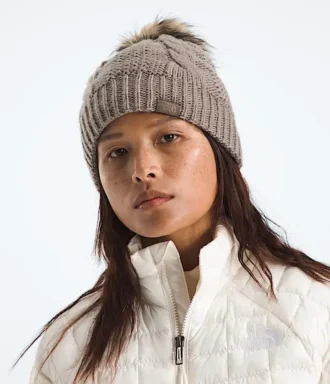Gorro Oh Mega Fur Pom Lined Beanie para mujer