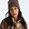Gorro urbano con relieve Gorro urbano con relieve