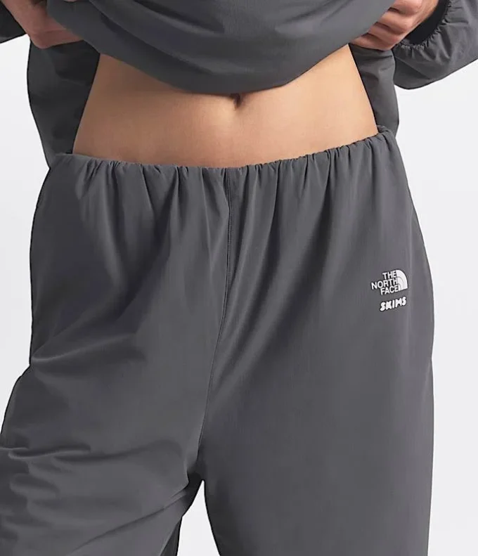 Pantalón VENTRIX para mujer de The North Face X SKIMS Pantalón VENTRIX para mujer de The North Face X SKIMS