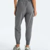 Pantalones de chándal Never Stop Wearing para mujer