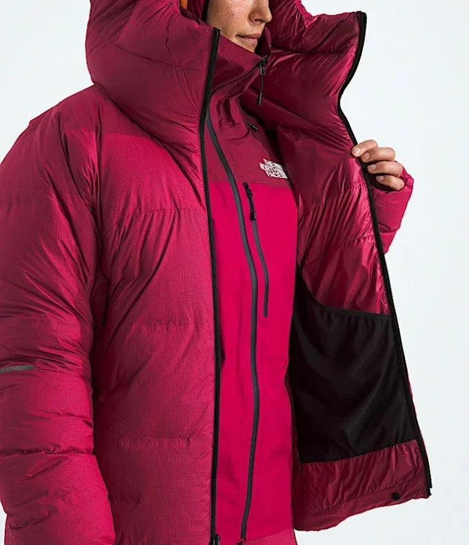 Parka CLOUD DOWN AMK de la serie Summit para mujer