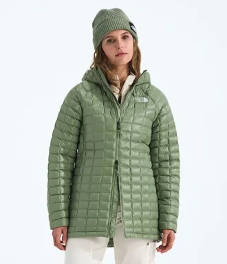 Parka con capucha THERMOBALL™ para mujer