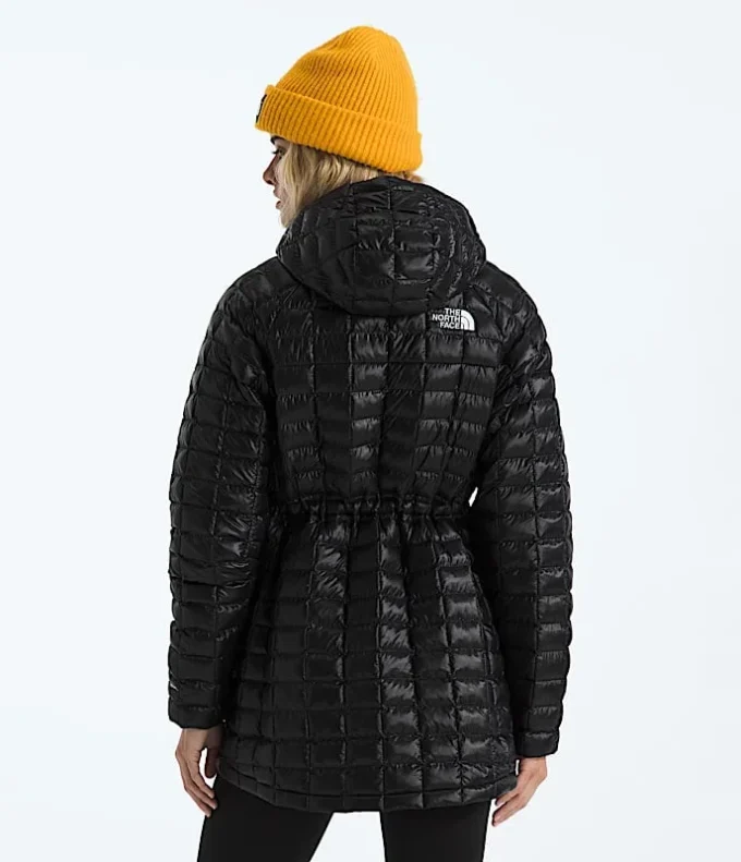 Parka con capucha THERMOBALL™ para mujer