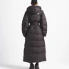 Parka envolvente Nuptse para mujer de The North Face X SKIMS Parka envolvente Nuptse para mujer de The North Face X SKIMS